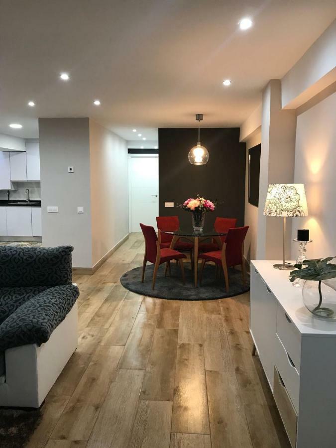 Ideal piso moderno Gijón Esterno foto